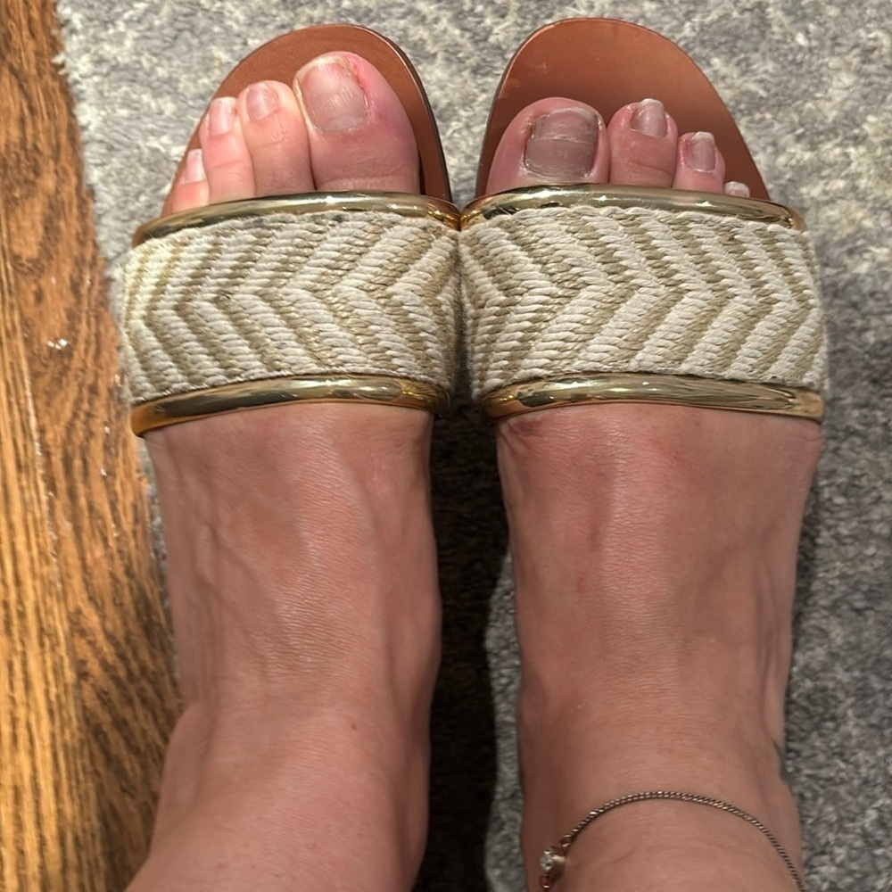 Zara simple sandals with chevron pattern with gold trim in 37 or 6.5